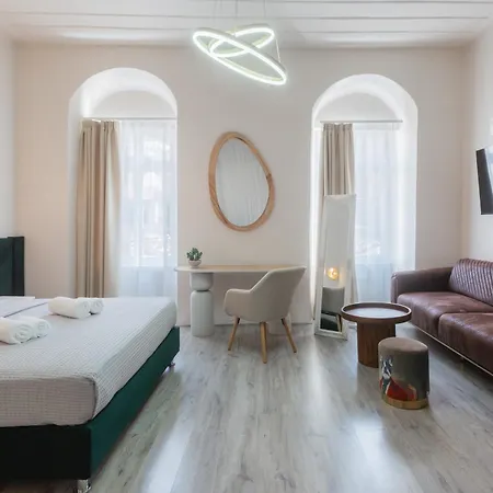 Arsenale Di Nafplio Rooms Gæstehus *