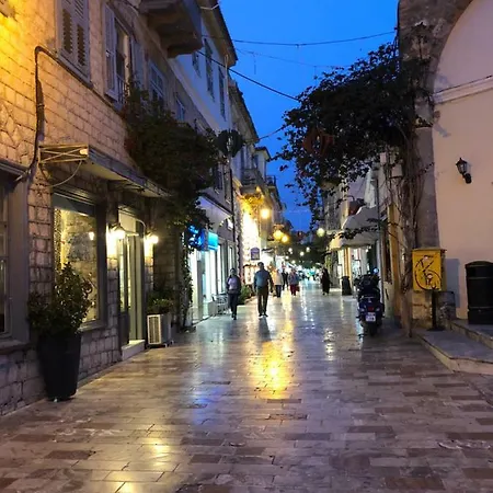 Mixalis Ellas * Nafplio
